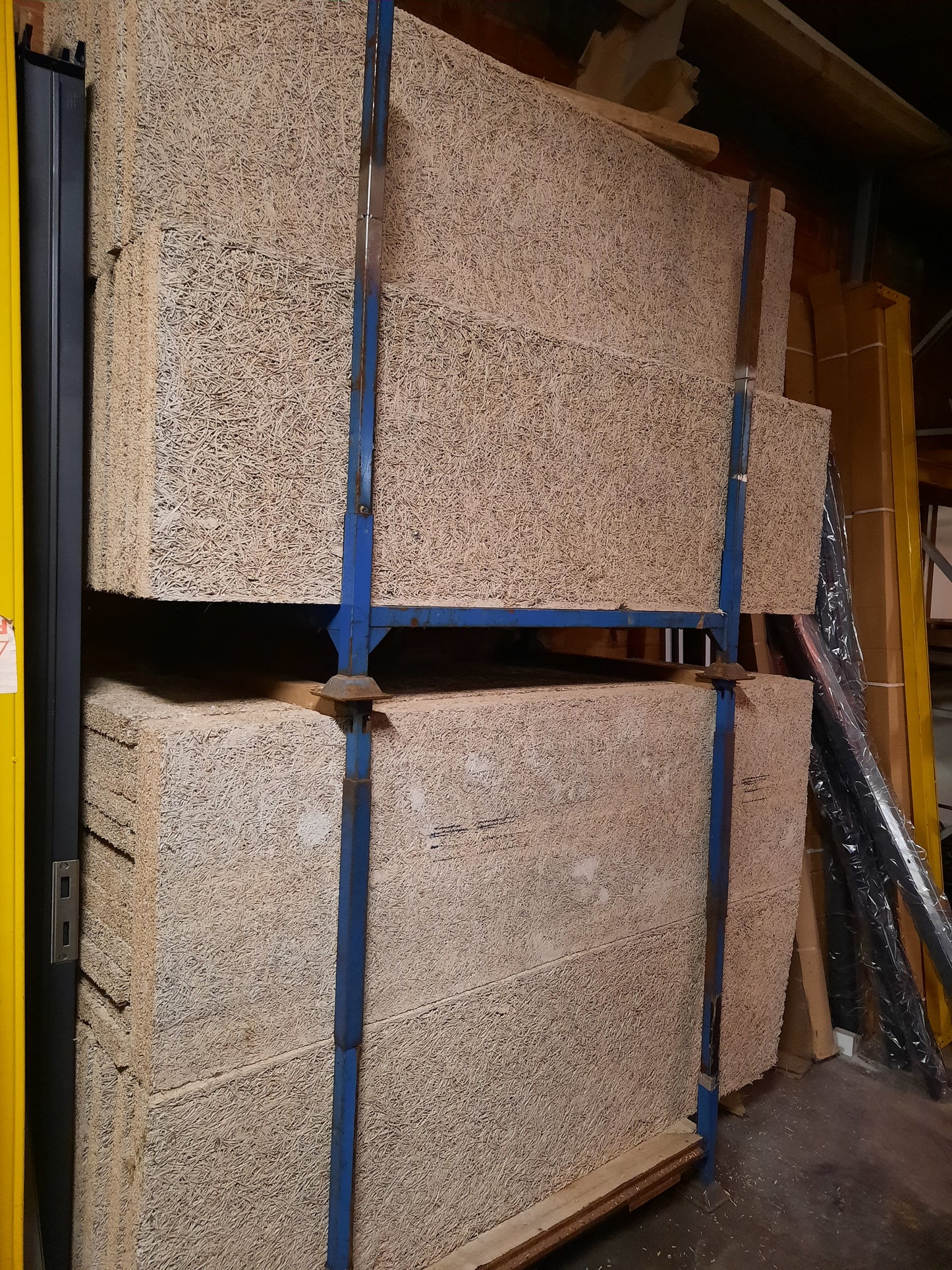 Panneaux isolants en laine de bois (épaisseur 5 cm)