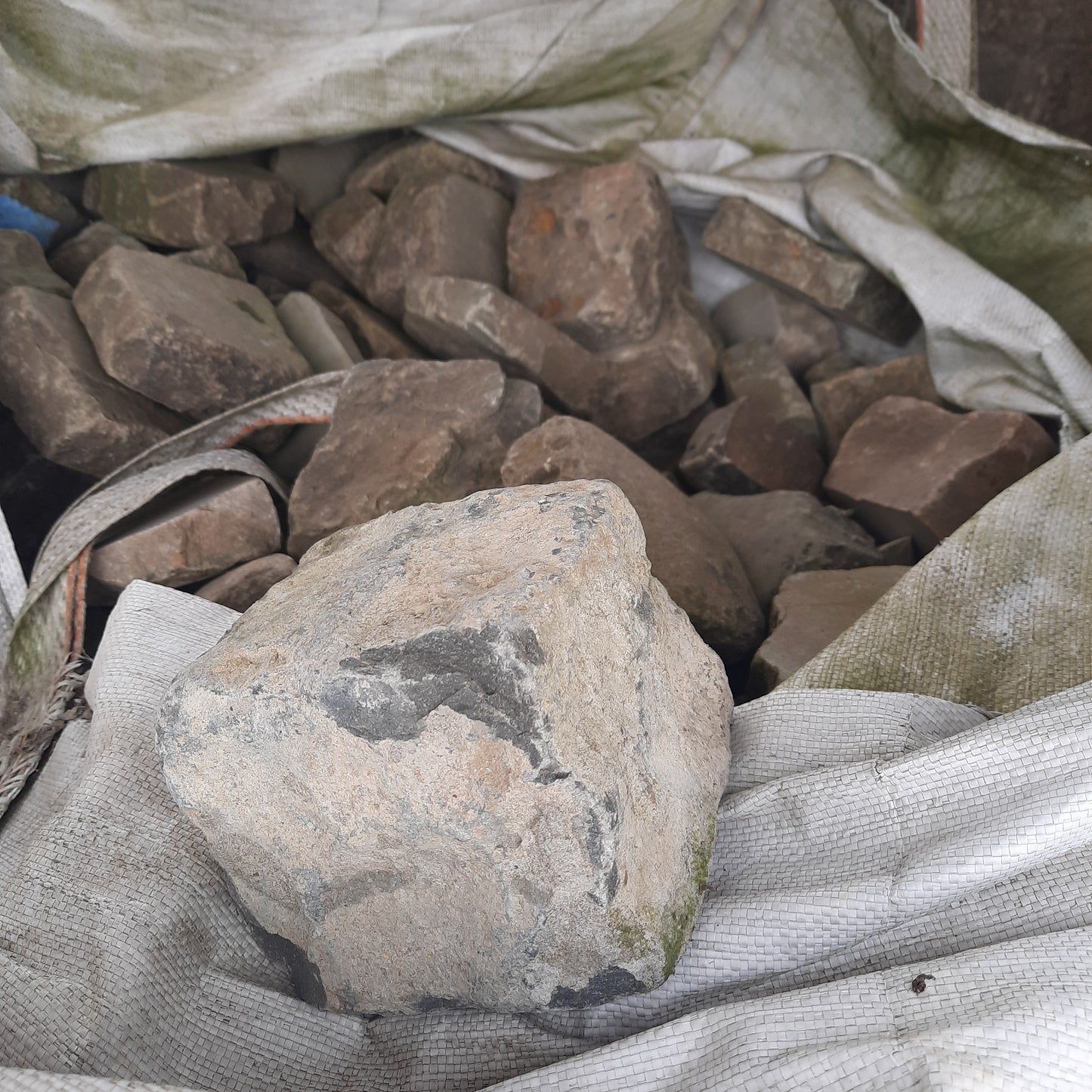 Bigbags de pierres naturelles à batir (moellons)
