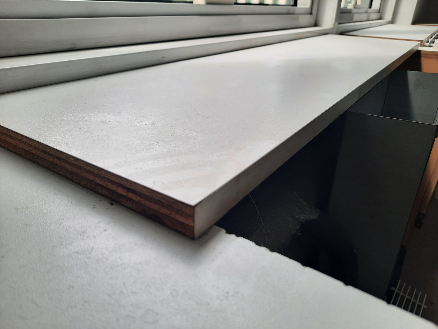 Planches de bois (107 x 26 x 2 cm)