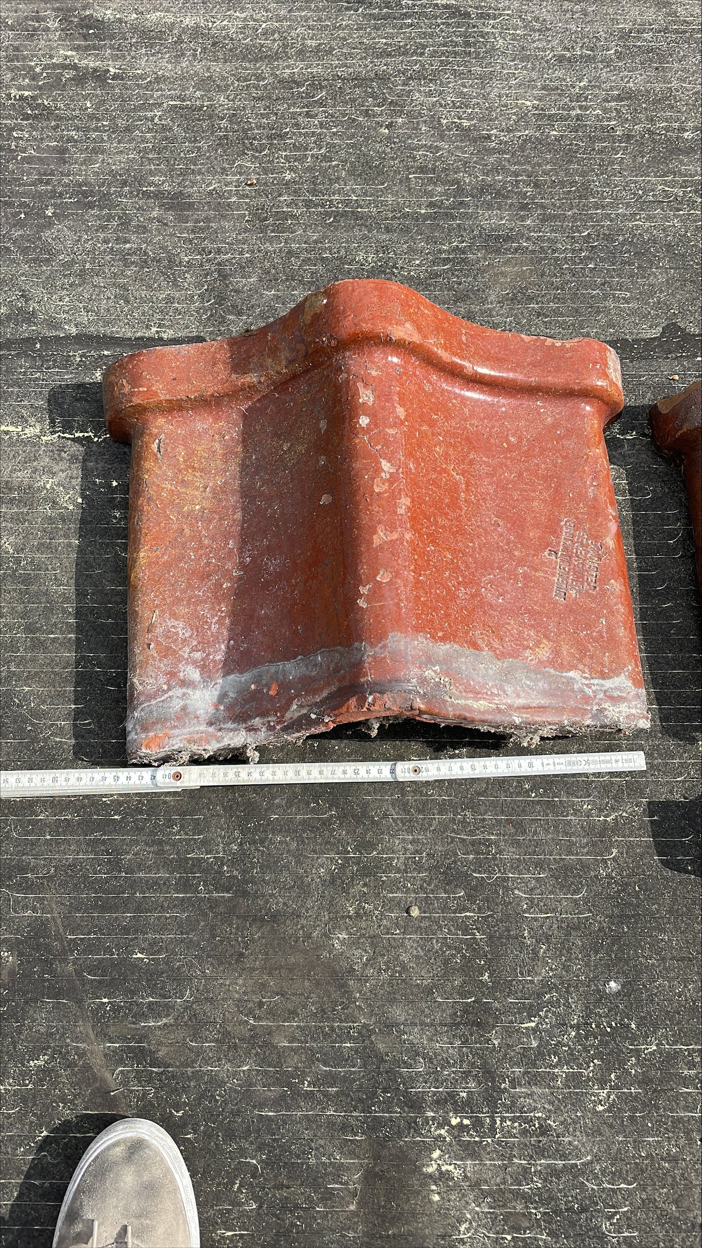 Lot de 68 couvre-murs anciens de réemploi (23 ml au total)