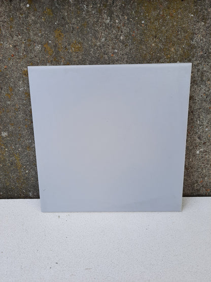 Carrelage gris clair perlé (20x20cm)