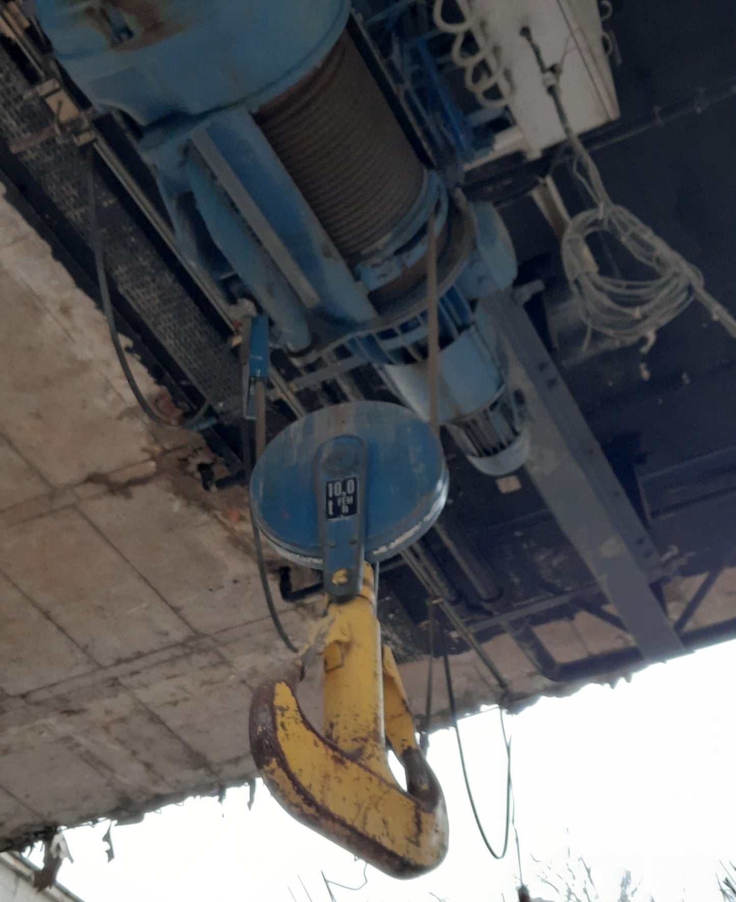 10T capacity overhead crane to be reused