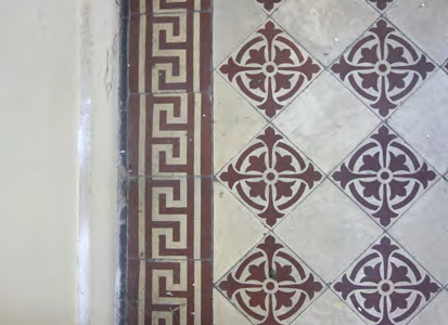 Set of 25 m² of old patterned cement tiles (13 x 13 cm)