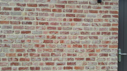 Old light “beerse steen” type bricks